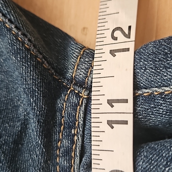 WALLFLOWER Women's/Juniors Blue Jeans Sz 5 Distressed NWT - Picture 10 of 10